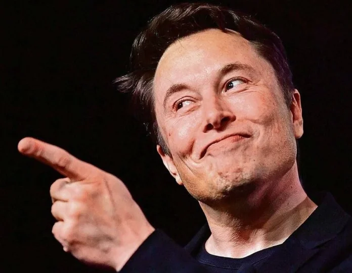 Elon Musk faces backlash over controversial gesture

