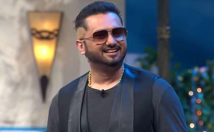 Honey Singh calls Atif Aslam his brother, photo goes viral

