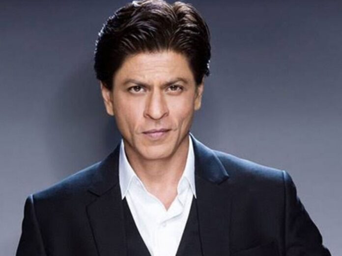 Shah Rukh Khan's interaction with Pakistani fans went viral

