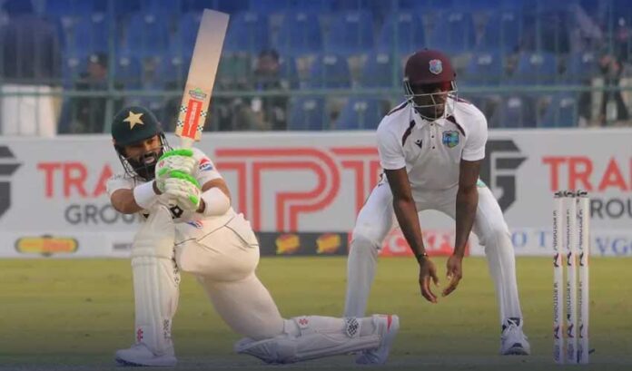 West Indies bowlers are dominating Pakistan.

