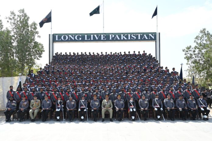 Lieutenant General appreciates professional skills, ASF sacrifices

