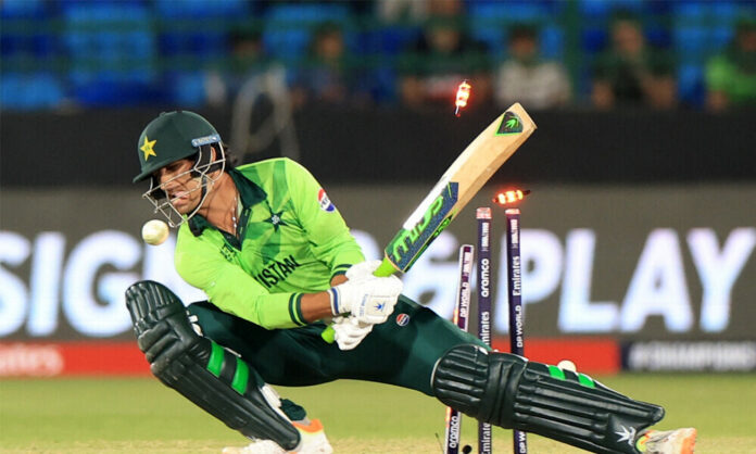 New Zealand defeated Pakistan by 60 runs at the Champions Trophy opener

