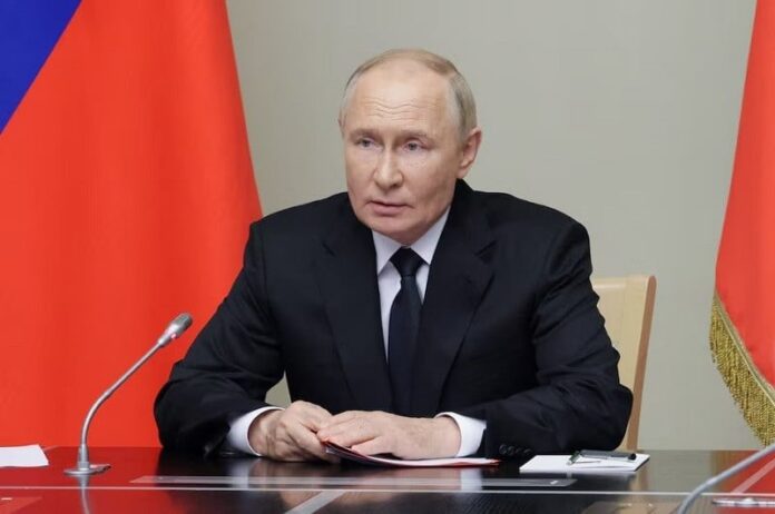 Putin says Ukraine talks need Europe, but it is still far from Dell

