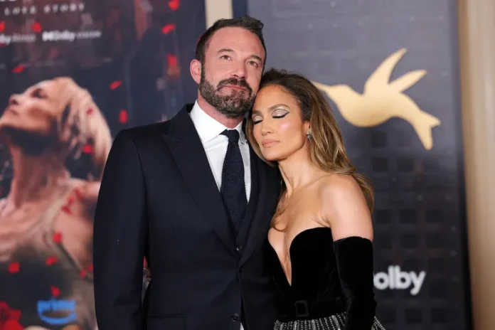 Ben Affleck considers past love, re -connecting with JLO after divorce

