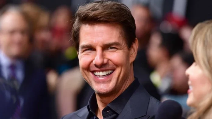 Tom Cruise's 'lonely' life between cosmetic surgery madness

